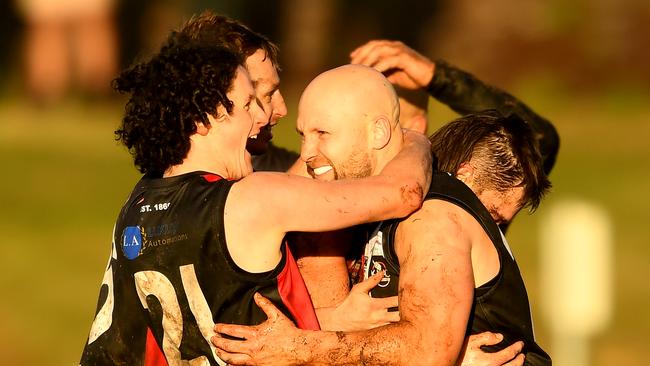 Gary Ablett playing for Creswick last year. His appearance for Myrtleford has been delayed due to injury. Photo by Josh Chadwick