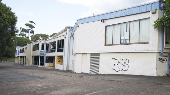 Proposed alterations to the former “Hero’s Hill” Revesby ex-servicemen club has been a divisive issue and has now attracted a petition falsely claiming it would be turned into an Islamic prayer hall.