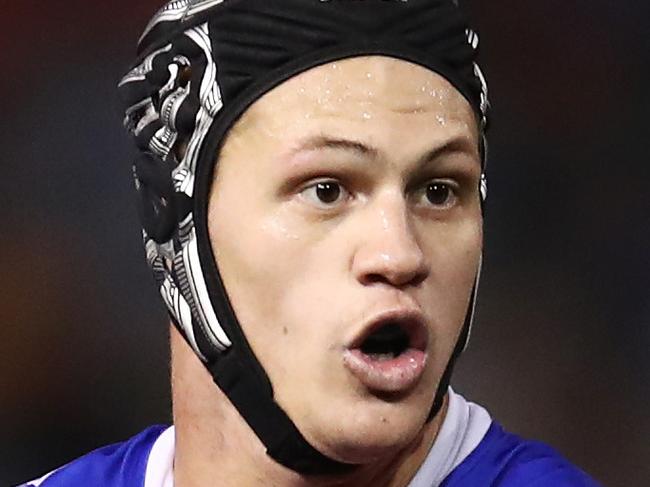 Kalyn Ponga of the Knights runs the ball during the Round 21 NRL match between the Newcastle Knights and the Wests Tigers at McDonald Jones Stadium in Newcastle, Friday, August 3, 2018. (AAP Image/Brendon Thorne) NO ARCHIVING, EDITORIAL USE ONLY