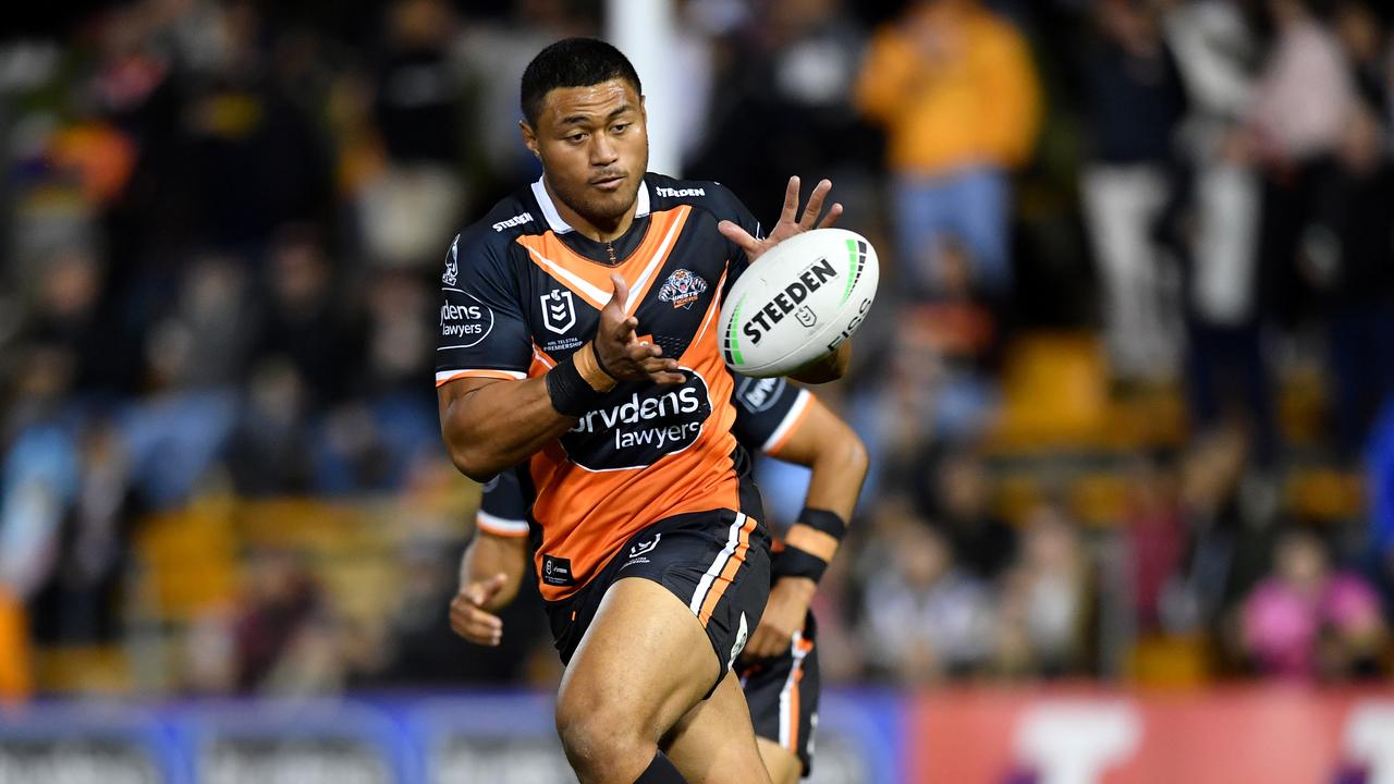 NRL 2022: Stefano Utoikamanu re-signs with Wests Tigers, contract  extensions, signings, transfer centre, contract news