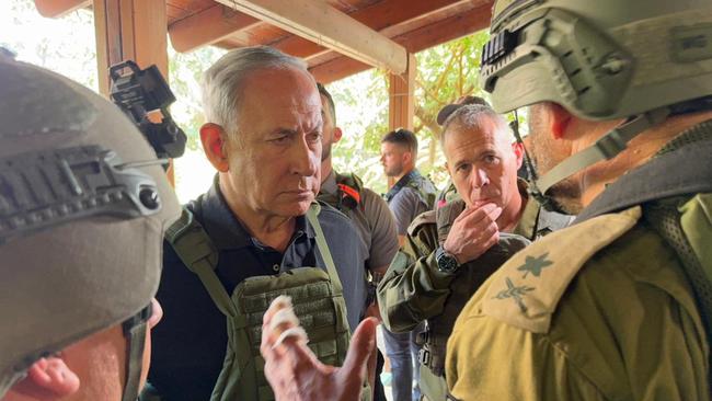 Benjamin Netanyahu visits Israeli soldiers outside the Gaza Strip on Saturday