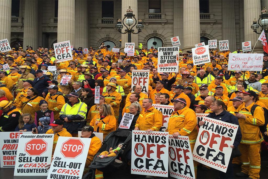 CFA rally: 'Respect the volunteers'