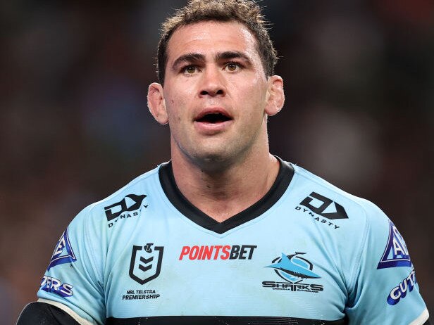 SYDNEY, AUSTRALIA - SEPTEMBER 17: Dale Finucane of the Sharks looks on during the NRL Semi Final match between the Cronulla Sharks and the South Sydney Rabbitohs at Allianz Stadium on September 17, 2022 in Sydney, Australia. (Photo by Brendon Thorne/Getty Images)