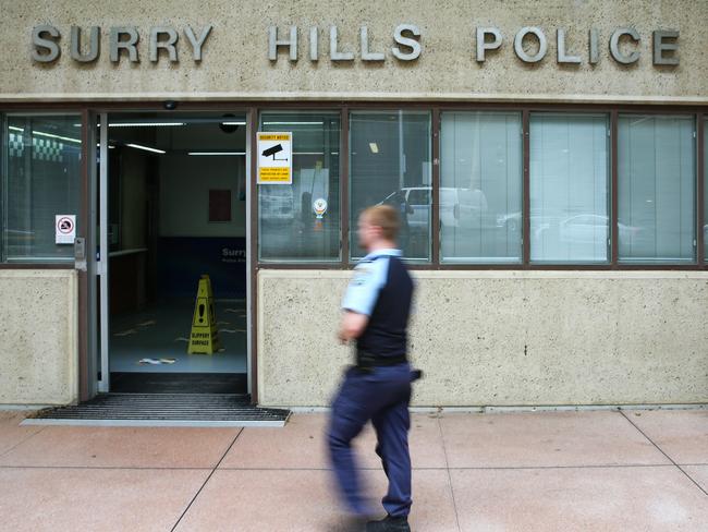 SYDNEY, AUSTRALIA: Newswire Photos: JANUARY 08 2024: A general stock photo of a Police Officer entering the Police Headquarters in Surry Hills in Sydney. Photo by: NCA Newswire/ Gaye Gerard