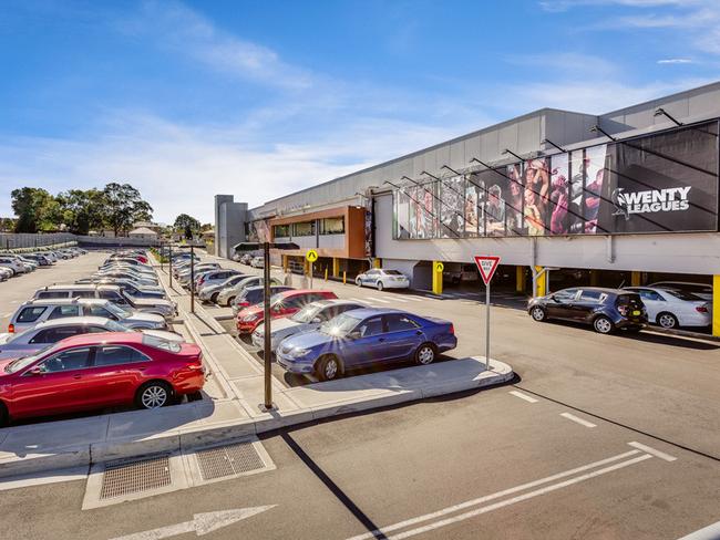 The Jasmine Restaurant at Wenty Leagues Club continues to trade after the incident.