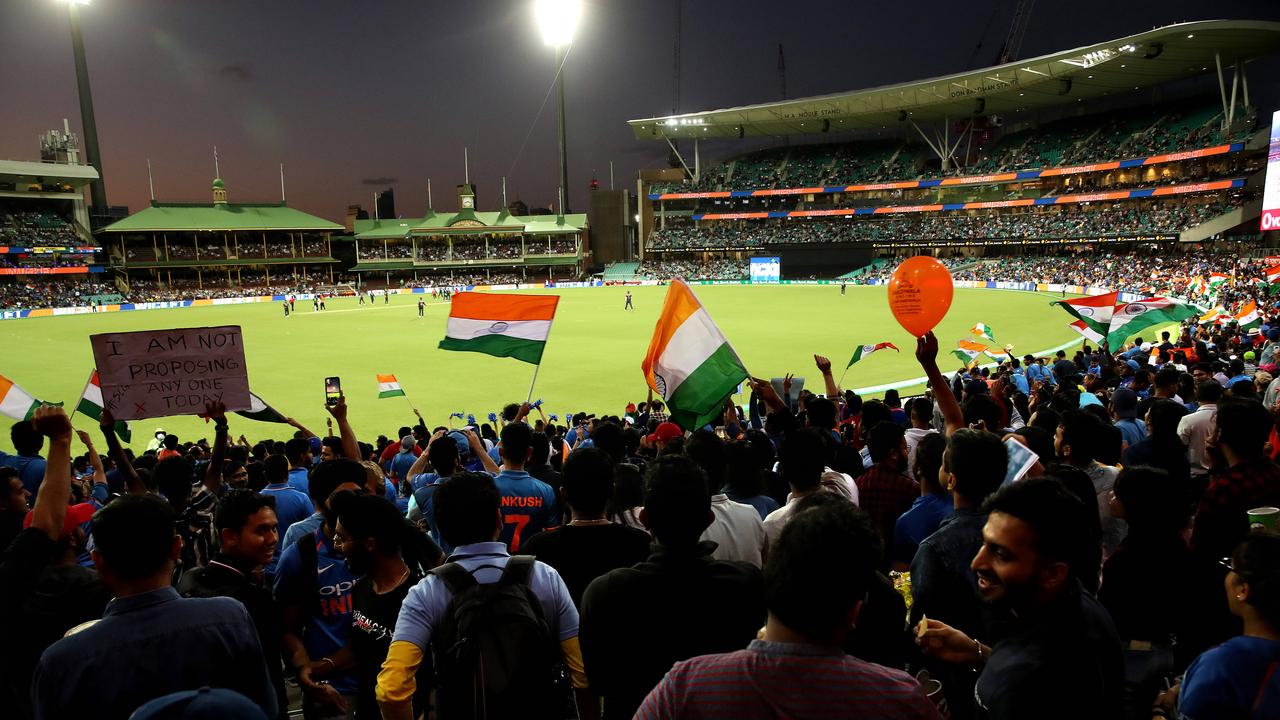 Cricket news 2020: Australia vs India 3rd T20, SCG crowd, full capacity ...