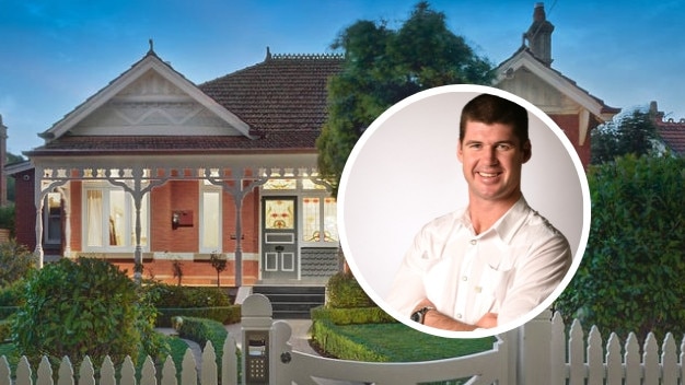 Brisbane Lions legend and Nova radio host Jonathan Brown quietly sold 95 Broadway, Camberwell, home off market.