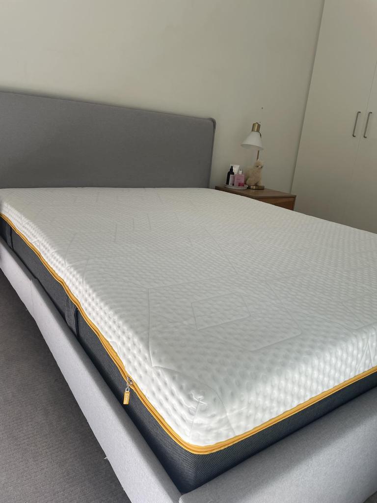 I love that the Emma Zero Gravity Mattress comes with a removable, machine-washable mattress cover. Picture: news.com.au/Melody Teh