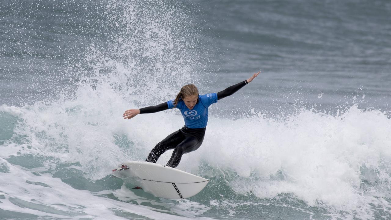 Sophie Fletcher, Nikki Van Dijk, Sage Goldsbury: Top surfers of the ...