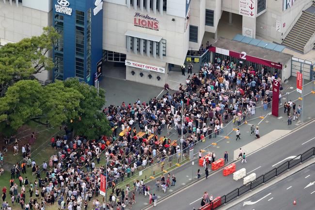 Crowds arriving for the Adele concert at the Gabba on Saturday, March 4, 2017. Picture: Darren England.