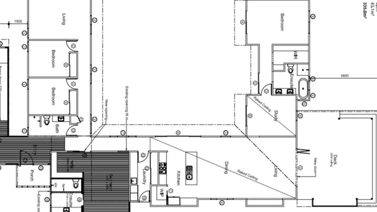 A dual occupancy and house on the beach front will get a fresh look after council approved a development application for the three Bargara units.