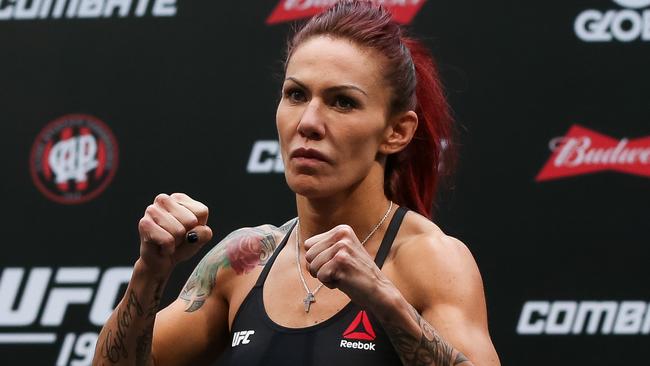 Cris ‘Cyborg’ Justino.