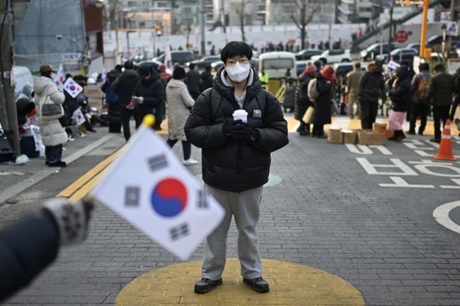 A growing contingent of younger, conservative men are joining the elderly supporters of impeached South Korean president Yoon Suk Yeol