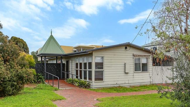 6 Napier Street Rye sold for $2.3m in 2021 and is now subject to a planning application for a five storey hotel. Picture: supplied, realestate.com.au