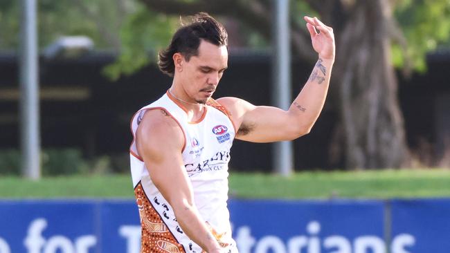 Braedon McLean training with the NT rep squad ahead of the 2023 match against South Fremantle. Picture: Celina Whan / AFLNT Media