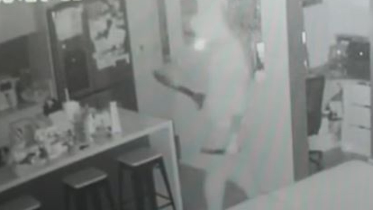 Machete-wielding man breaks into home while three kids sleep