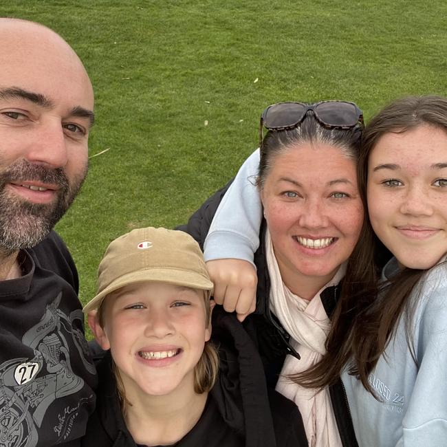 Josh Ruff with his (L-R) dad Aaron, mum Melissa and sister Annabelle.