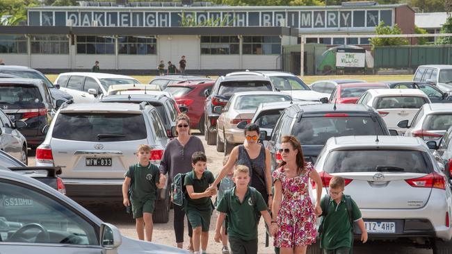 Shona Elford (front) is one of many parents lobbying for a supermarket-sized carpark. Picture: Jay Town