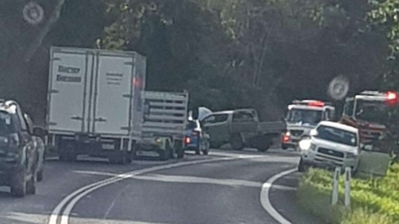 car-accidents-on-the-bruce-highway-in-bentley-park-and-cowley-resulted