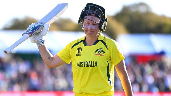 Alyssa Healy is a household name in cricket yet only receives a fraction of the salaries of her male couterparts. Picture: Getty Images