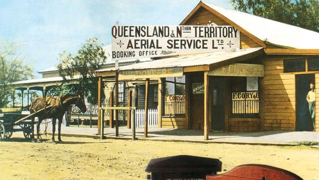 The Qantas office at Longreach, Queensland, in 1921.