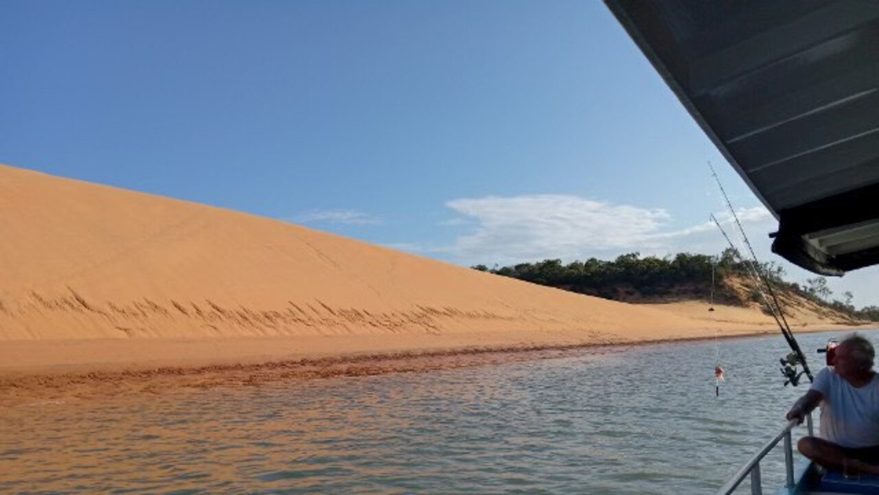 Where Lorne Benussi was anchored at 5pm on Monday night before they found the couple treading water.