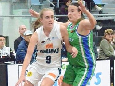 Lauren Jansen in action for the Seahawks. Picture: Fan Fair