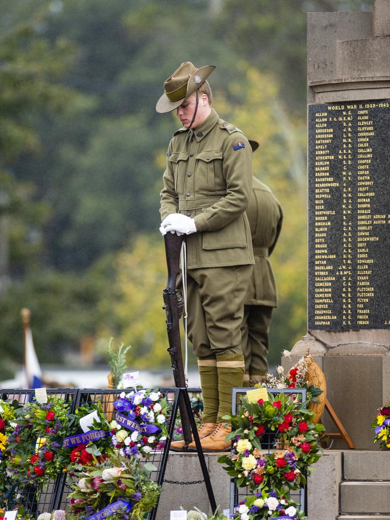 Toowoomba Grammar School students keep the vigil during the Citizens Commemoration Service at the Mothers' Memorial on Anzac Day, Monday, April 25, 2022. Picture: Kevin Farmer