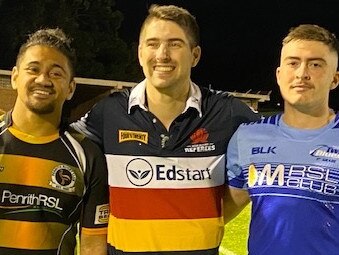 Penrith captain Delahoya Manu and Two Blues Player Michael Zakhia met with theire old teacher Colm McCaughan in the game.