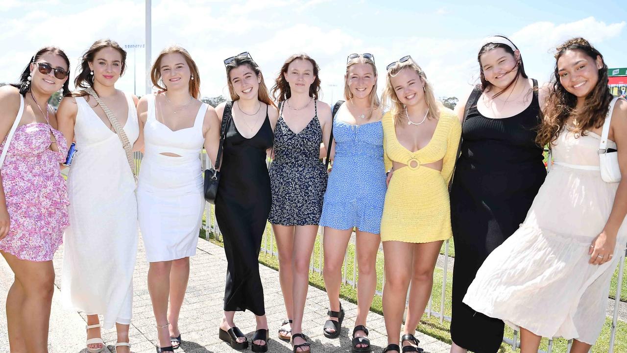 Ladies day out at the Mooloolaba Cup, Sunshine Coast Turf Club. Picture: Patrick Woods.