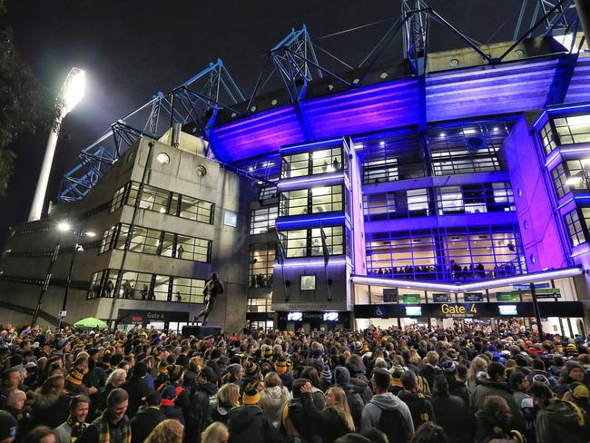 Enormous crowds line up outside gate 4 about 7pm. Picture: Mark Stewart