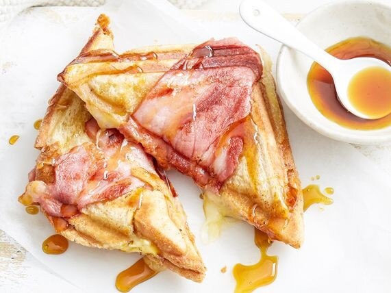 Sweeten your lunches while working from home, or treat your family one day this week, to a Cheesy Maple Bacon Jaffle.