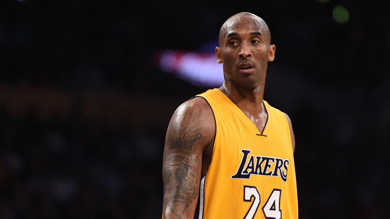 Sports stars, celebrities and fans across the globe have paid their respects to Kobe Bryant
