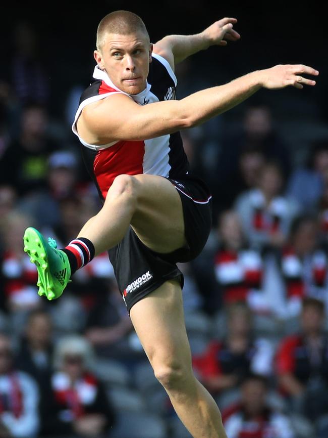 Seb Ross wins his first best-and-fairest. Picture: George Salpigtidis