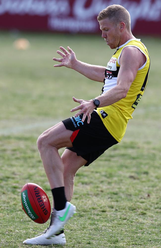 Dan Hannebery has been plagued by injury since his move to the Saints. Picture: Michael Klein