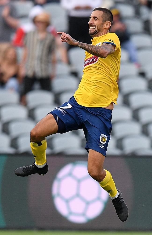 Milan Duric celebrates his superb strike.