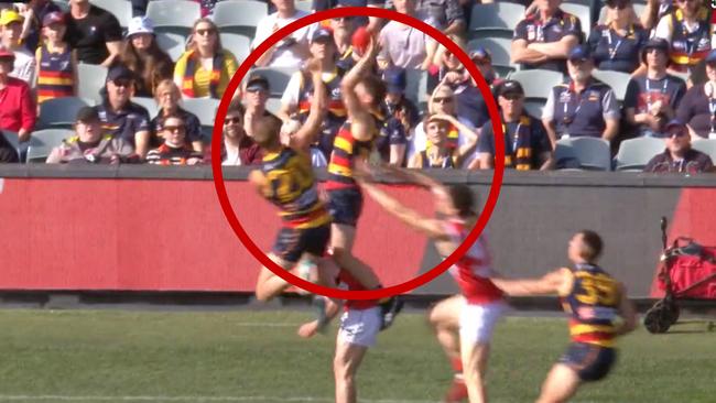 Patrick Parnell takes a mark for Adelaide against St Kilda.