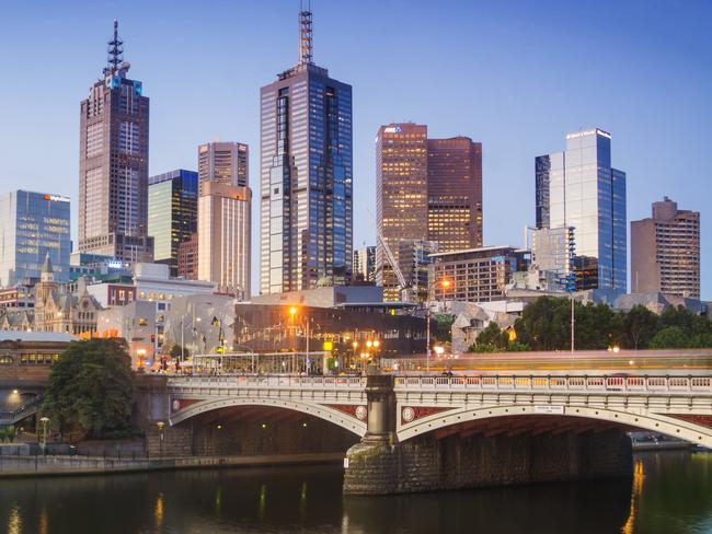 Melbourne's skyline at dusk.Escape 9 April 2023Doc HolidayPhoto - iStock