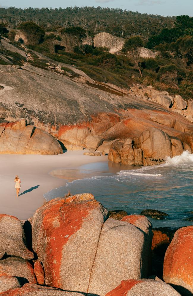 Sloop Reef, Binalong Bay by Kerry Heaney.