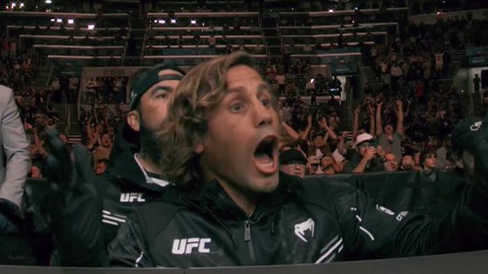 UFC legend Urijah Faber was furious over a referee's controversial call. Picture: Supplied