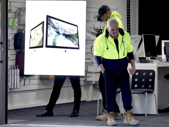 Ram raid occurred early hours of Monday morning at Computer Depot at 52 Unley Road, Unley. Damage to front door. 8 July 2019. (AAP Image/Dean Martin)