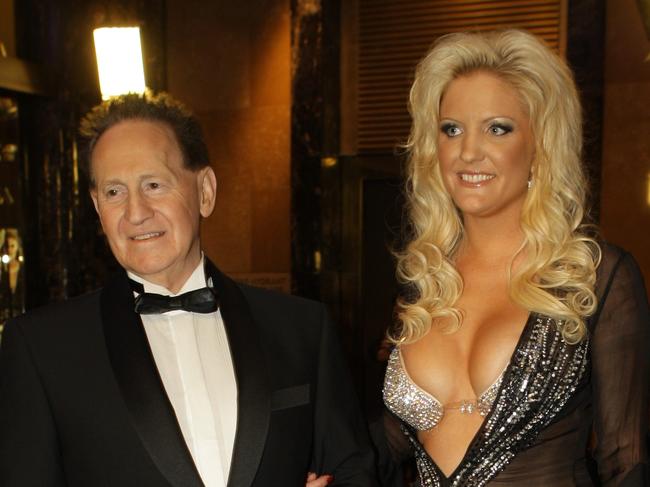 AFL 2009 Brownlow Medal Count at Crown Casino in Melbourne - Businessman Dr Geoffrey Edelsten and fiancee Brynne Gordon 21 Sep 2009.