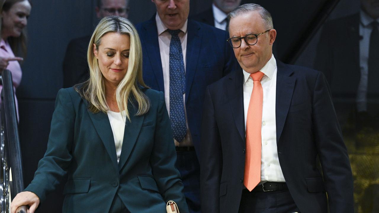 Prime Minister Anthony Albanese Announces Engagement To Jodie Haydon ...