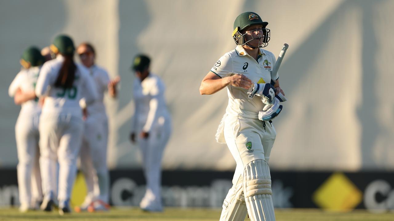 Alyssa Healy walks from the field after her devastating dismissal. (Photo by Paul Kane/Getty Images)