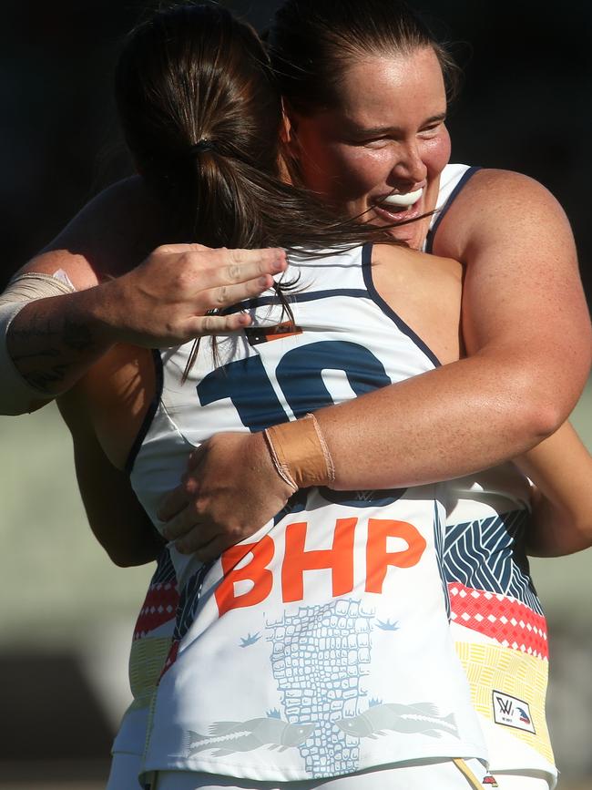 Sarah Perkins played two games for the Crows this AFLW season. PHOTO: AAP Image/Hamish Blair