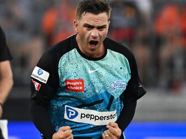 PERTH, AUSTRALIA - JANUARY 20: Cameron Boyce of the Adelaide Strikers celebrates taking a wicket during the BBL match between Perth Scorchers and Adelaide Strikers at Optus Stadium, on January 20, 2024, in Perth, Australia. (Photo by Daniel Carson/Getty Images)