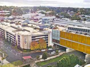 SELLING: View due north-west from Toowoomba City Bowls Club. Drone pictures of Toowoomba CBD. Picture: Nev Madsen