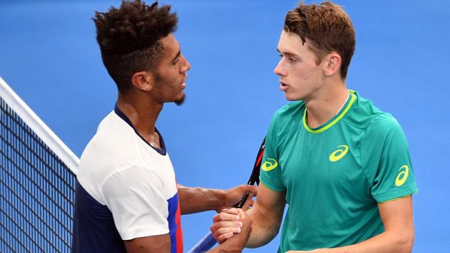 Michael Mmoh and Alex De Minaur shakes hands at the Brisbane International.