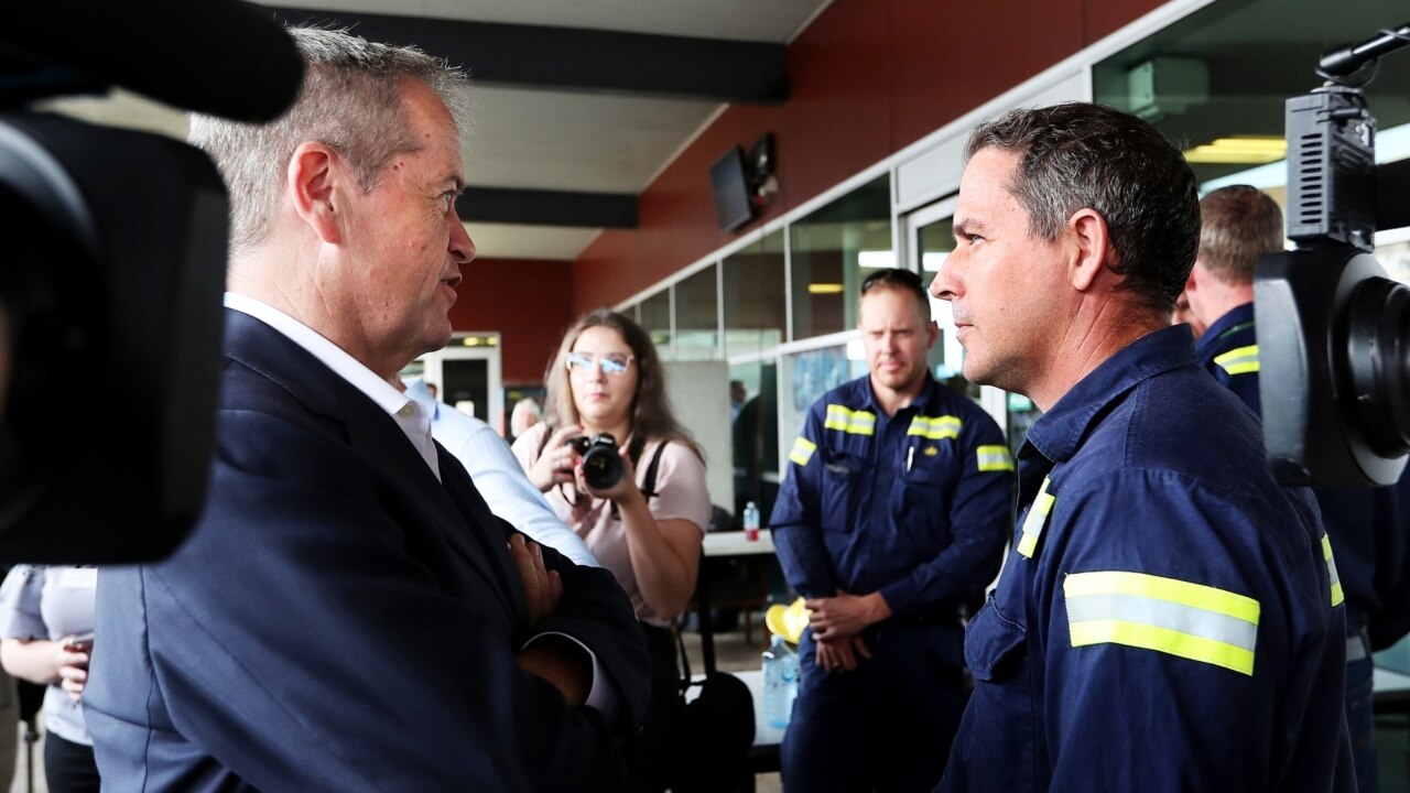 Gladstone worker suspended after questioning Shorten over his tax cuts