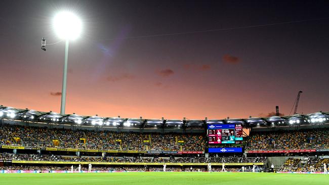 BRISBANE, AUSTRALIA - JANUARY 25: A general view of the Gabba is seen at sunset during day one of the Second Test match in the series between Australia and West Indies at The Gabba on January 25, 2024 in Brisbane, Australia. (Photo by Bradley Kanaris/Getty Images)